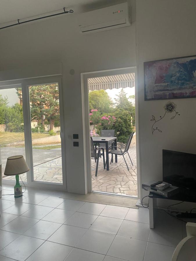 Apartments Tepavac ノヴィ・ヴィノドロスキー エクステリア 写真